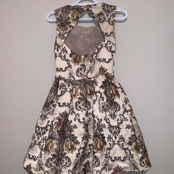 Vintage Chelsea Cocktail Dress - Picture 5 of 10